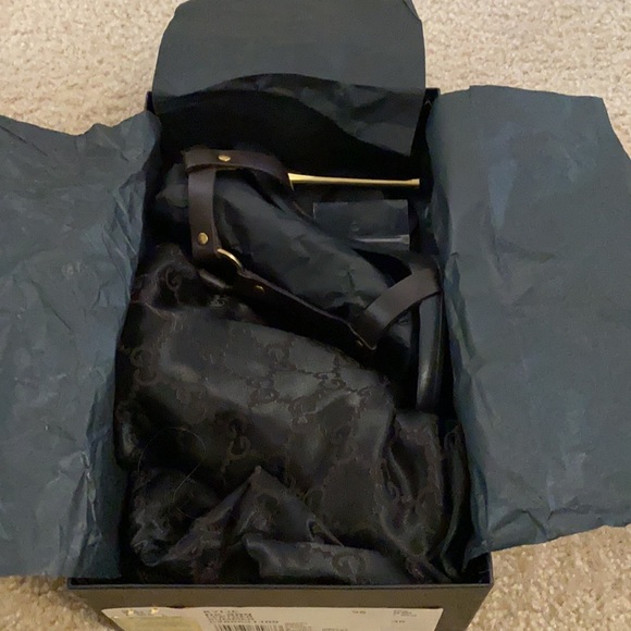 VINTAGE NEW GUCCI BNIB “KYLIE” DK BROWN LEATHER STILETTOS w/GOLD HEELS SZ 36 (6) - Picture 15 of 16